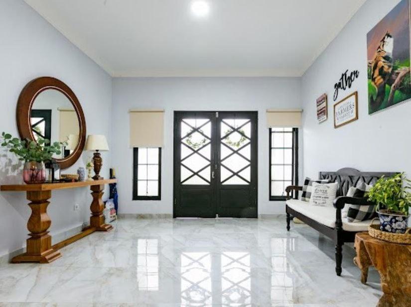 Stylish Villa At Green Apple U 35A Cipanas Puncak Sindanglaya Bagian luar foto